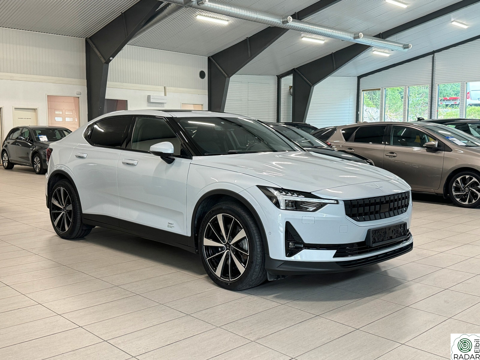 POLESTAR 2 Long Range Dual Motor,AWD,PANO,LED,KROK,PIXEL,H&K,19"++
