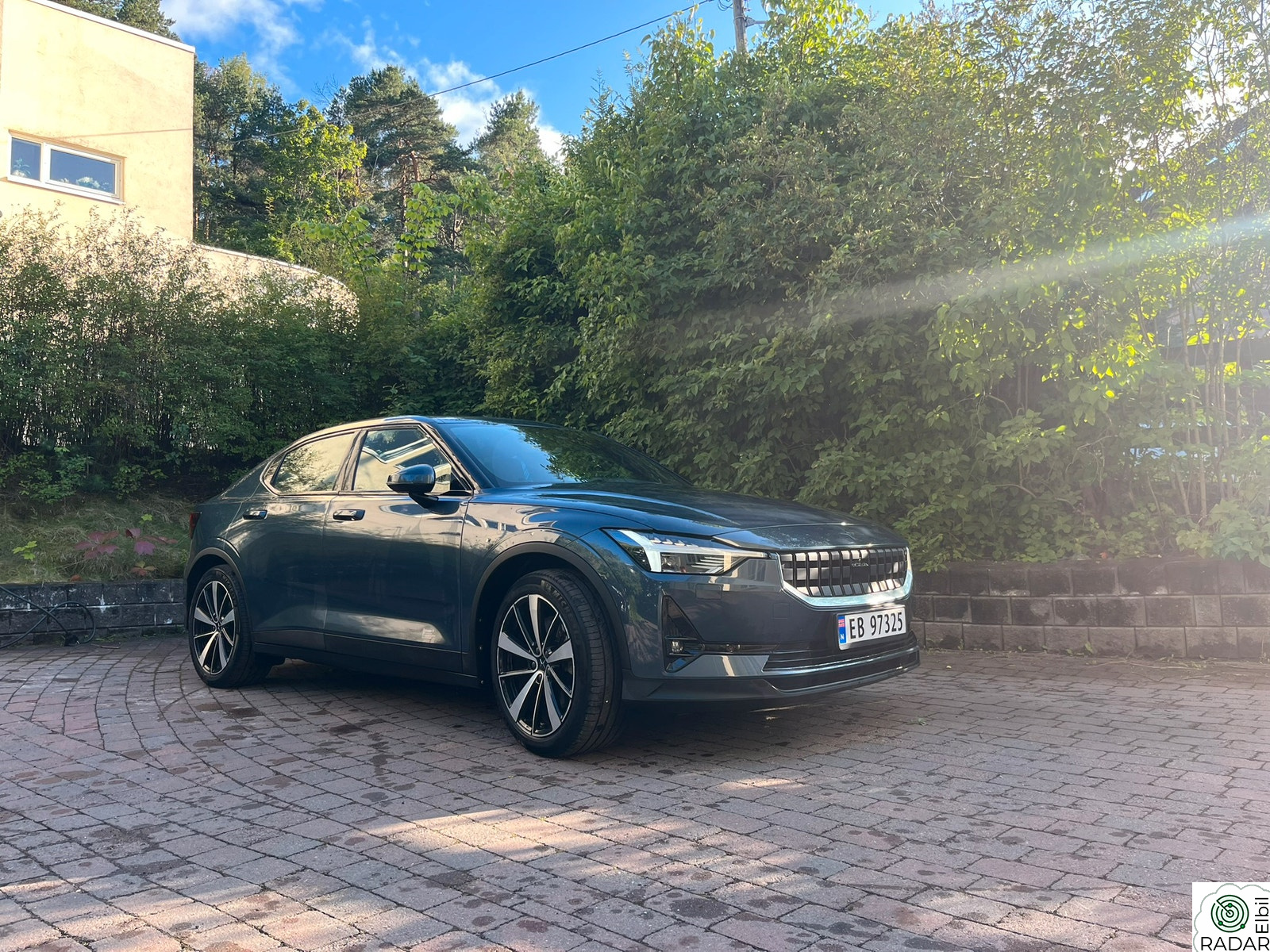 POLESTAR 2