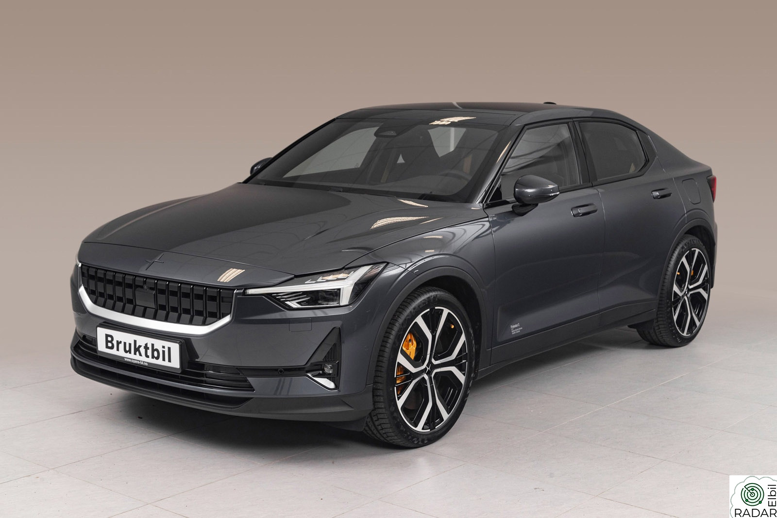 POLESTAR 2 Long Range Dual Motor Performance