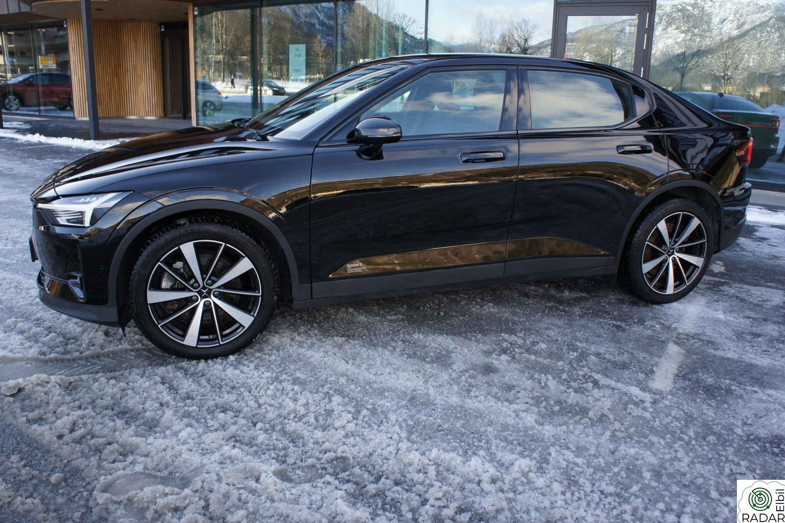POLESTAR 2 LAUNCH EDITON/470KM.WLTP/AWD/PANO/H&K/KUN53700KM/