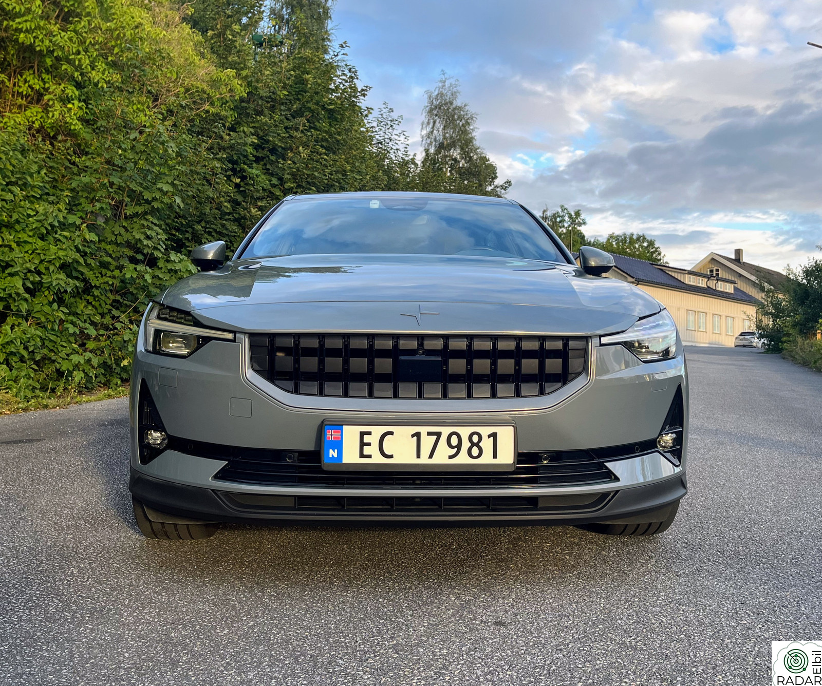 POLESTAR 2 Launch Edition