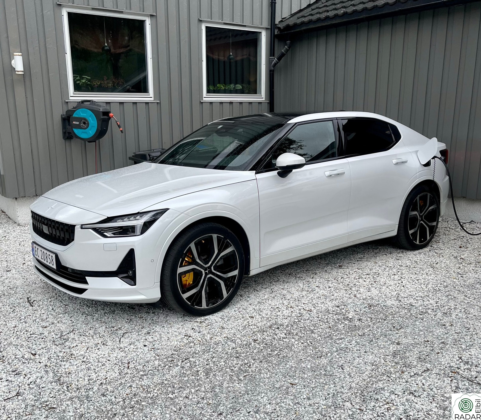 POLESTAR 2 Long Range Dual Motor Performance, Pilot, Pluss, Pixel