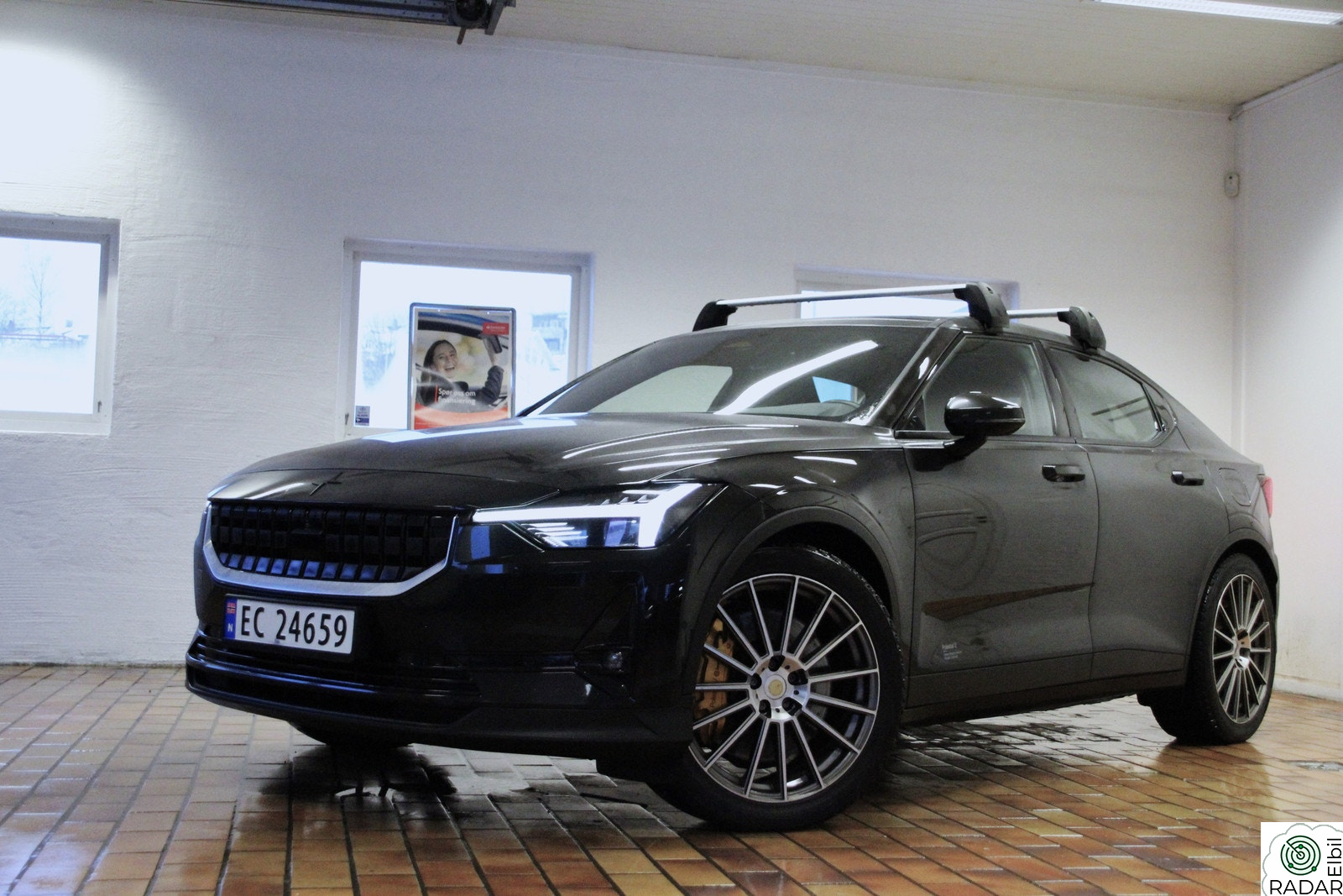 POLESTAR 2 PERFORMANCE 4x4 PILOT OG PLUSS+PANORAMA+H&K+KROK+20"S&V