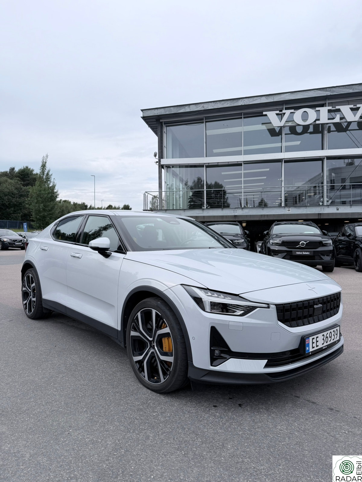 POLESTAR 2 Long Range Dual Motor Performance