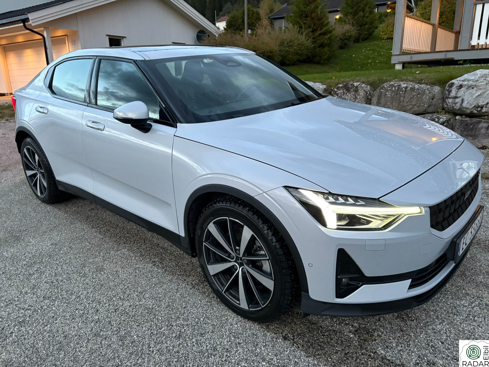 POLESTAR 2 Long Range 4X4/krok/Pilot-pluss/Pano/H&K/Pixel-lys