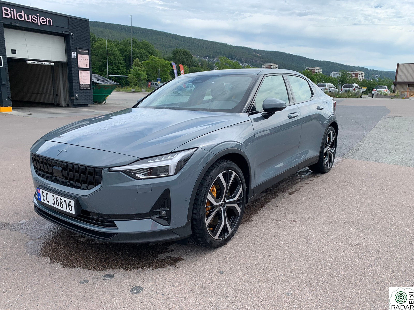 POLESTAR 2 300 kW - Long Range Dual Motor