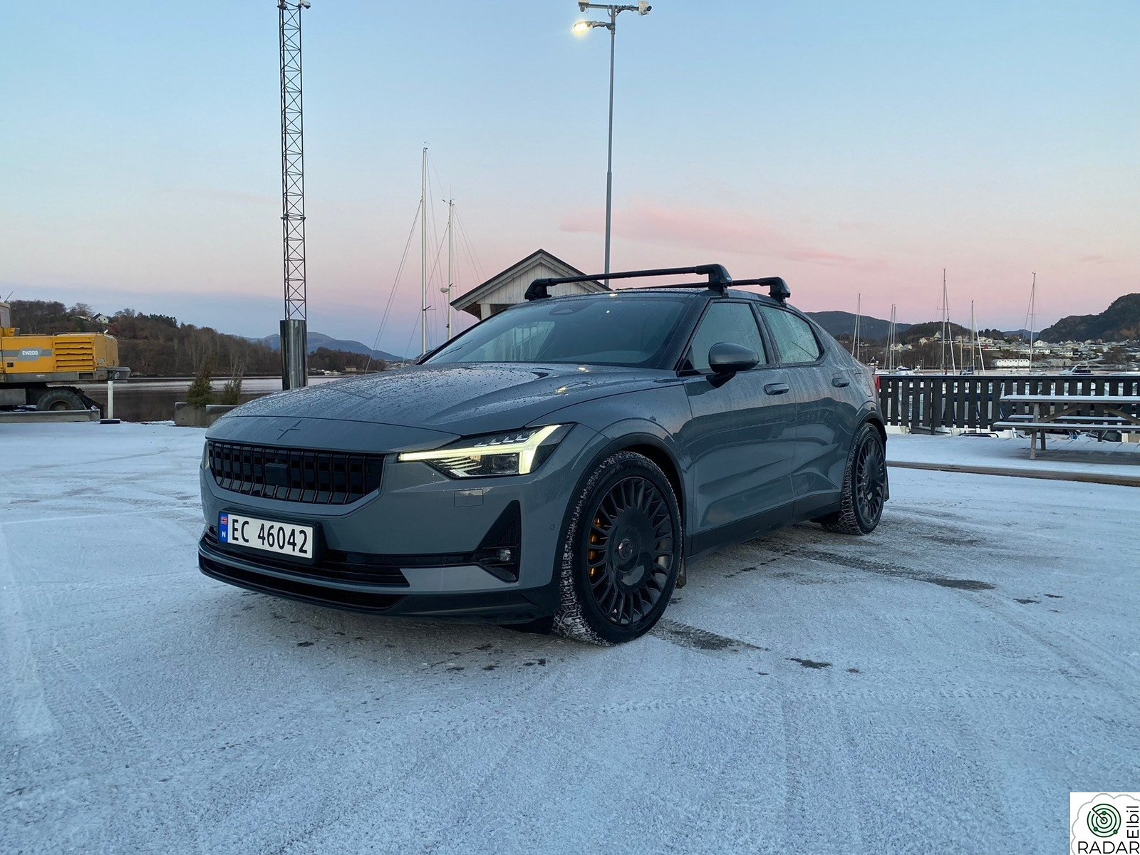 POLESTAR 2 Long Range Dual Motor AWD Performance