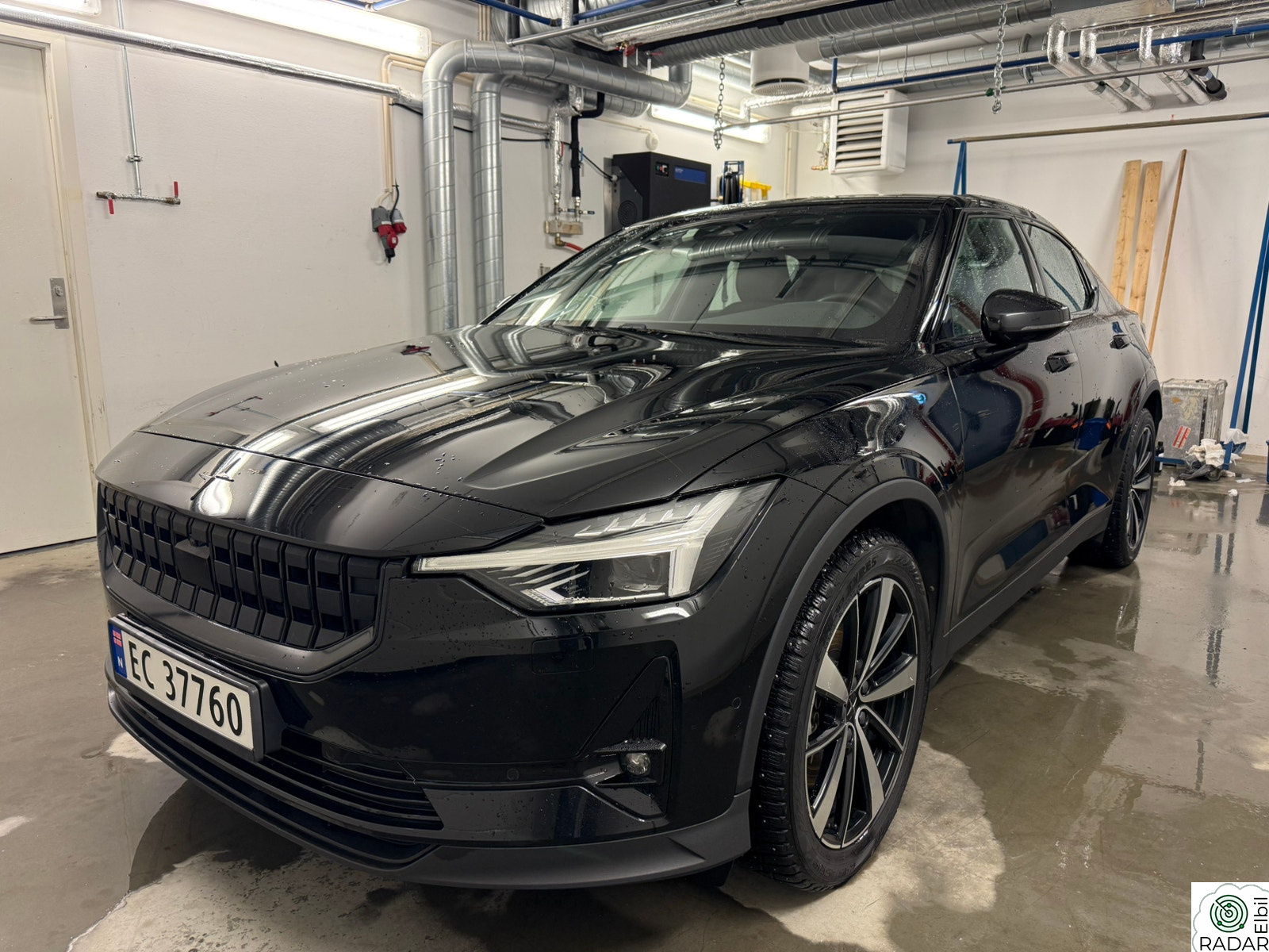 POLESTAR 2 Pilot Plus Long Range Dual Motor