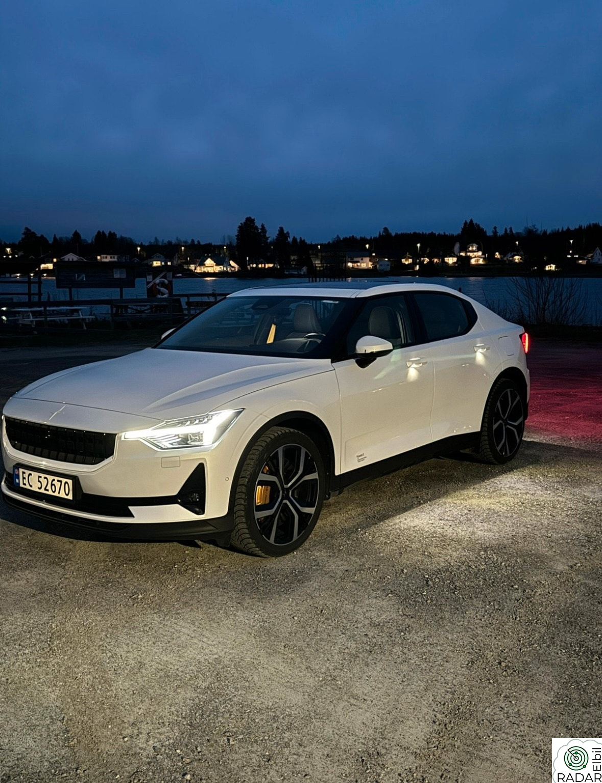 POLESTAR 2 Long Range Dual Motor Performance