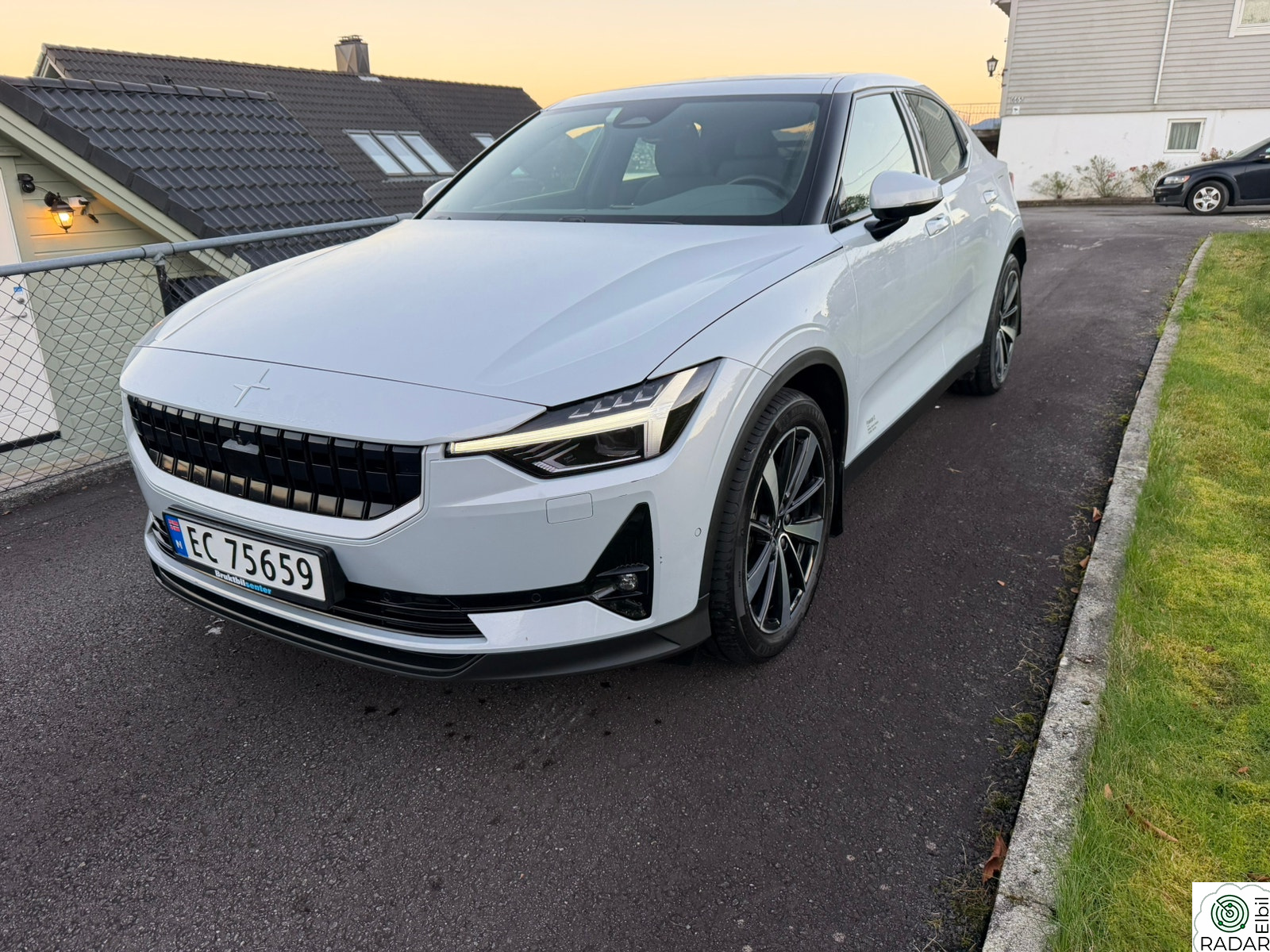 POLESTAR 2 Launch Edition