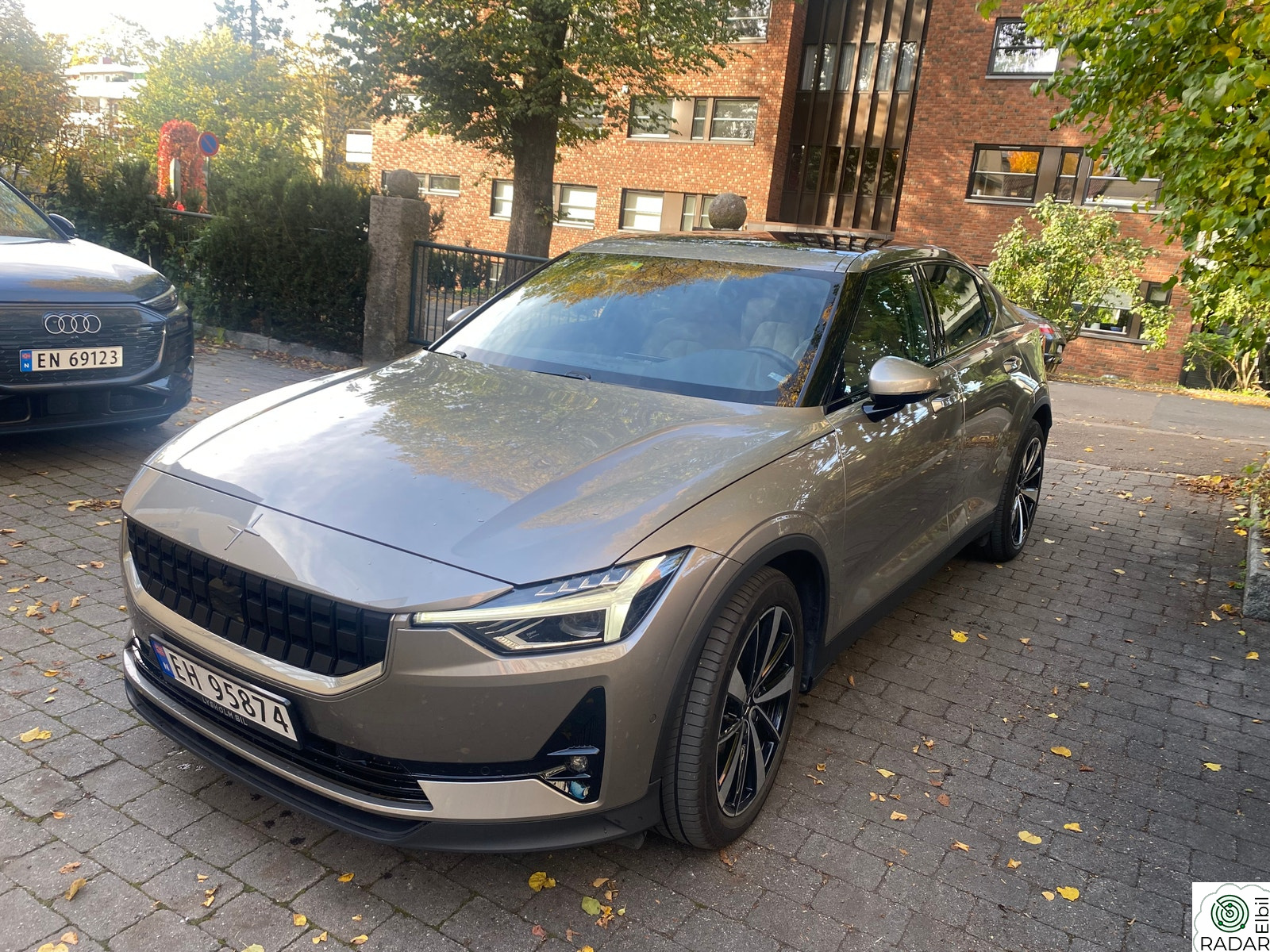 POLESTAR 2 Long Range Dual Motor
