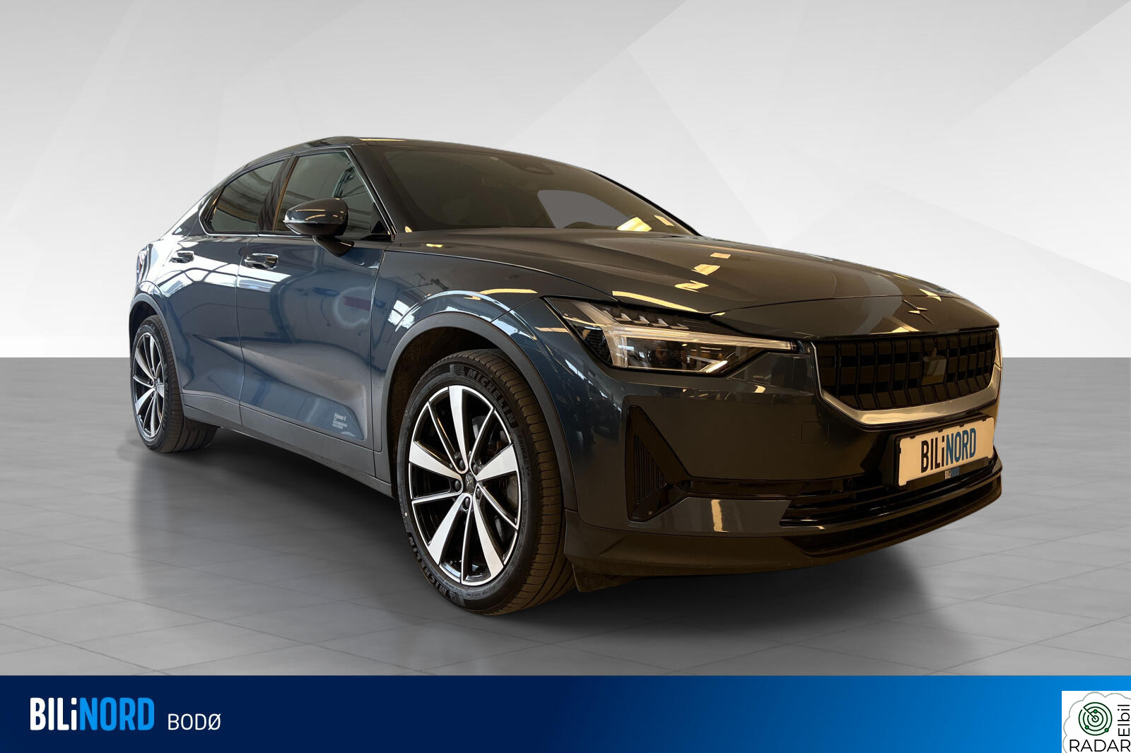 POLESTAR 2 Long Range Dual Motor Plus Hengerfeste, panorama