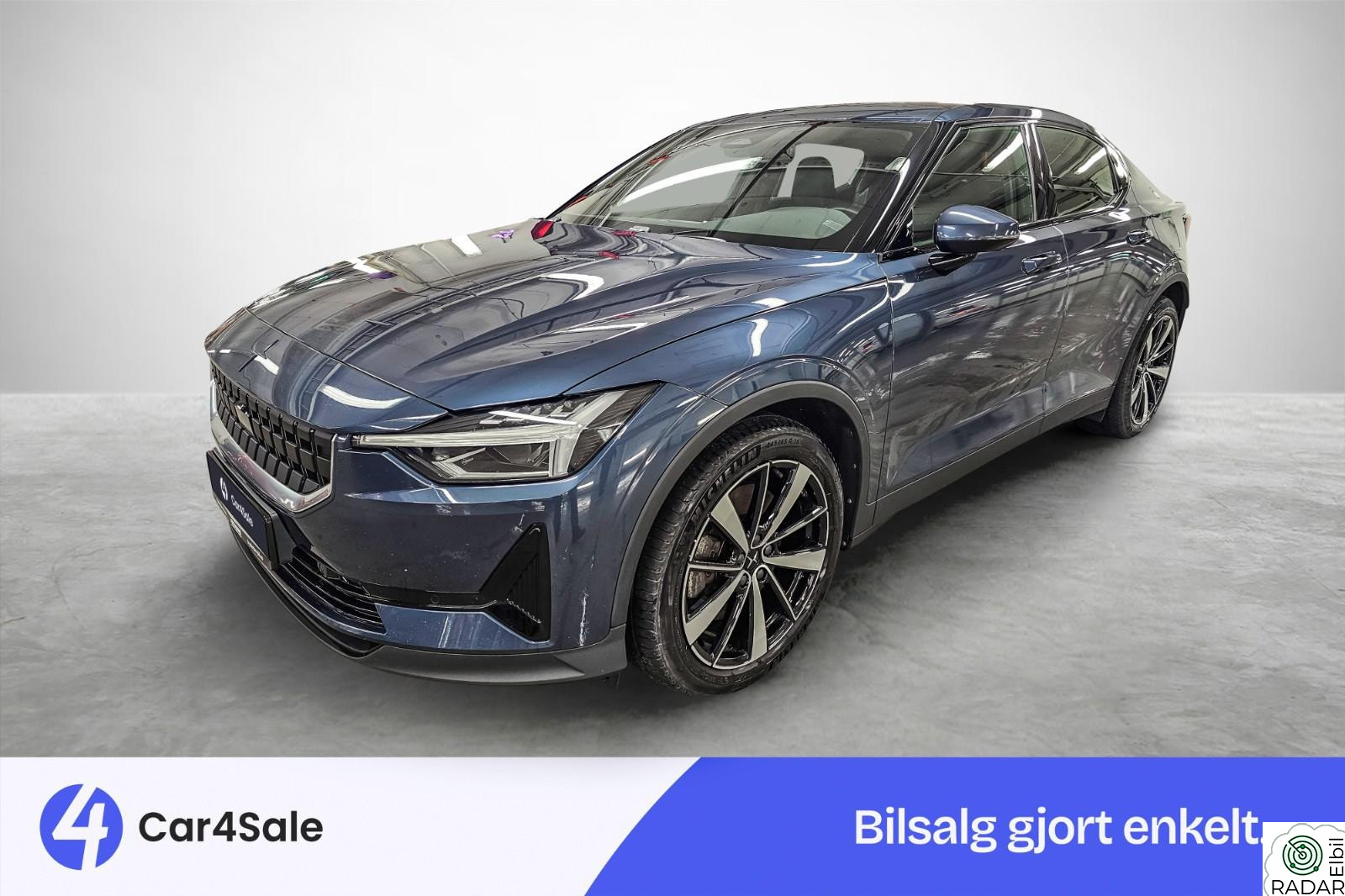 POLESTAR 2 LR AWD 470km / Plus / Pano / V.Pumpe/ H&K/ Krok/ R.Kam+