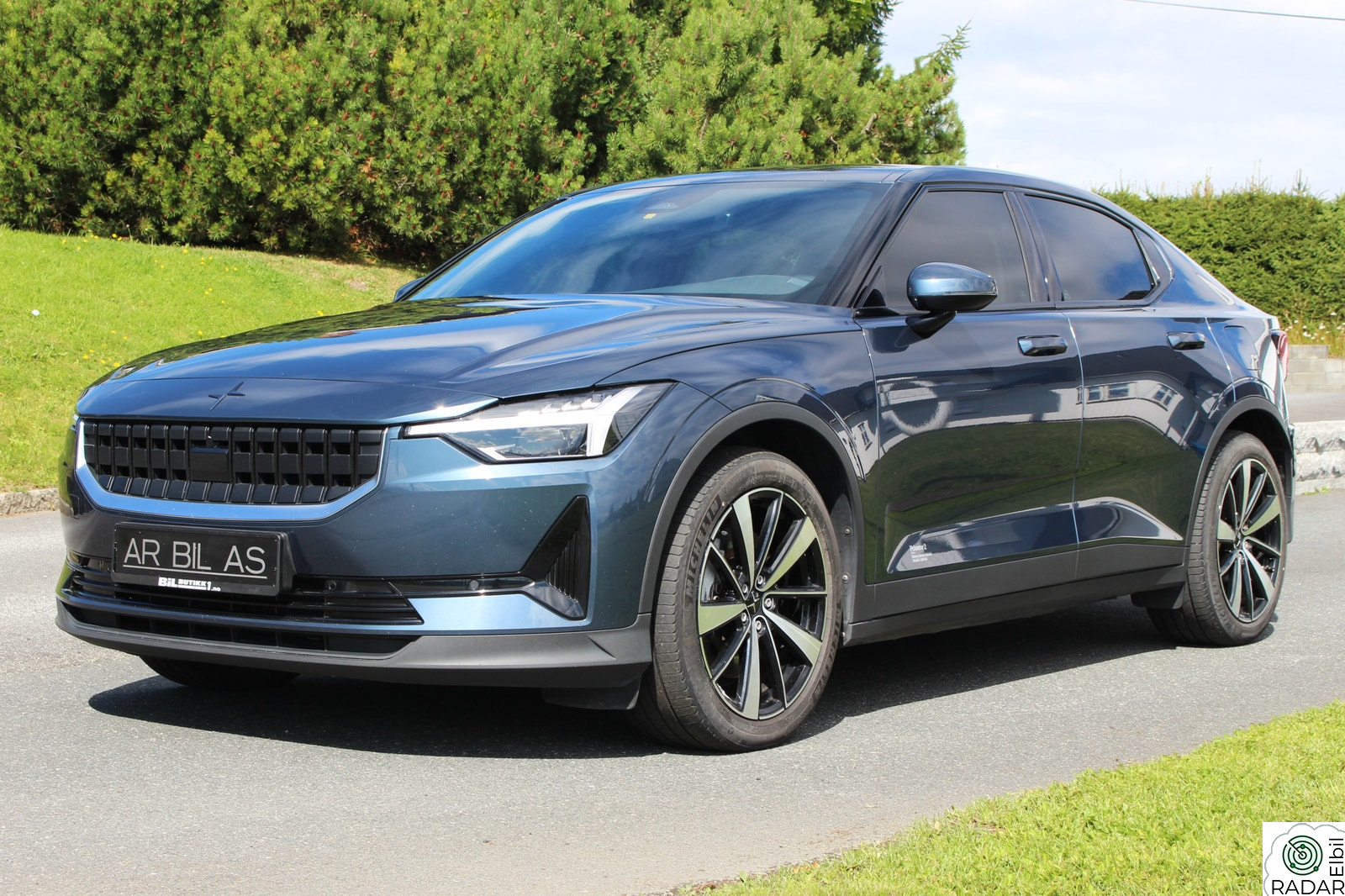 POLESTAR 2 AWD LONG RANGE 408 HK Panorama Krok DAB+ PIXEL++