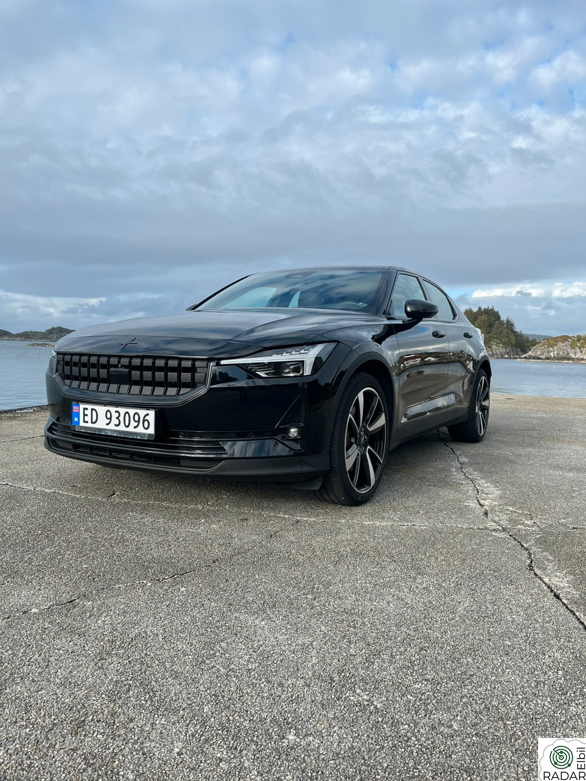 POLESTAR 2 Long Range Dual Motor Pilot Plus