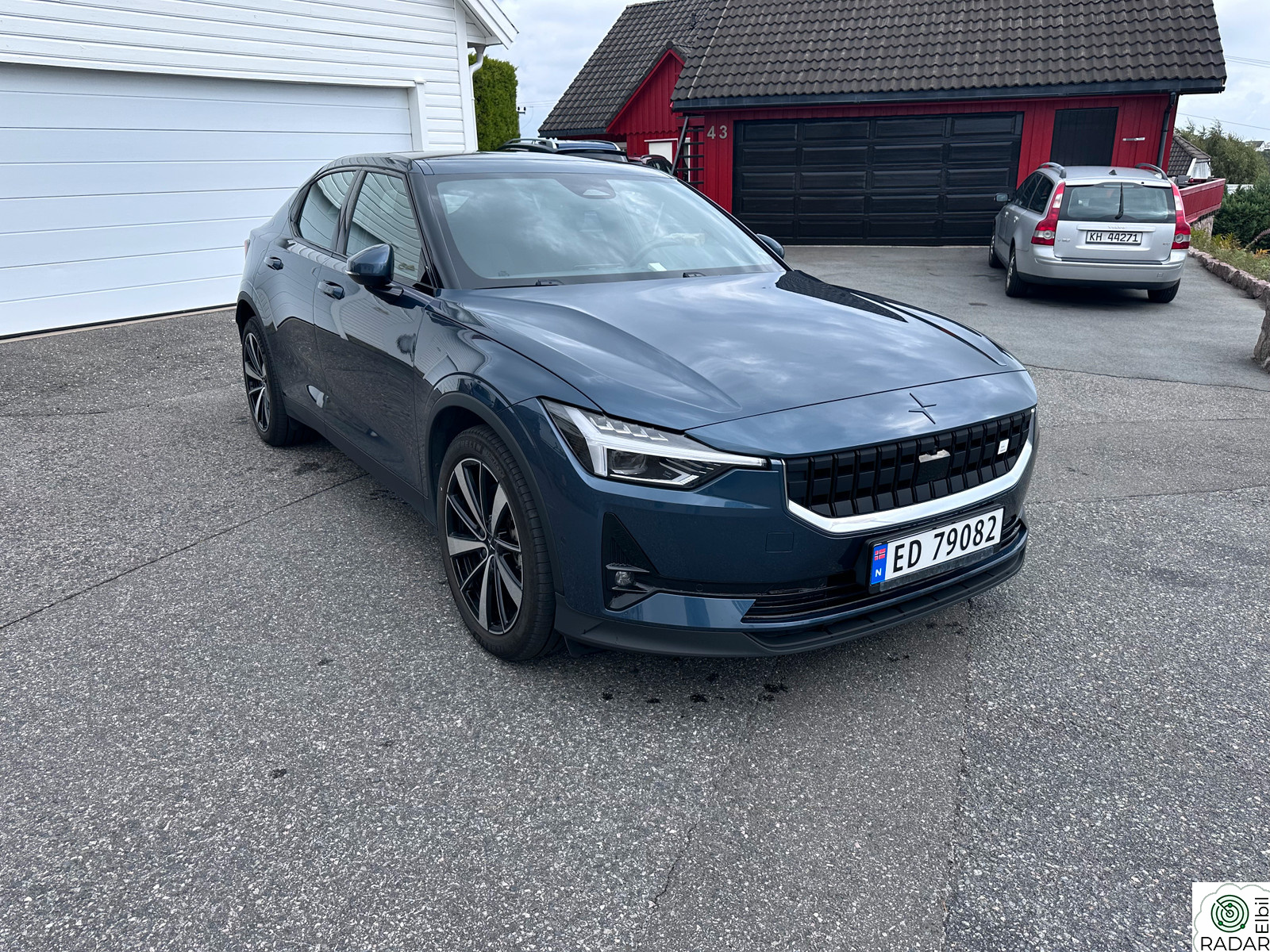 POLESTAR 2 Long Range Dual Motor Pilot Plus