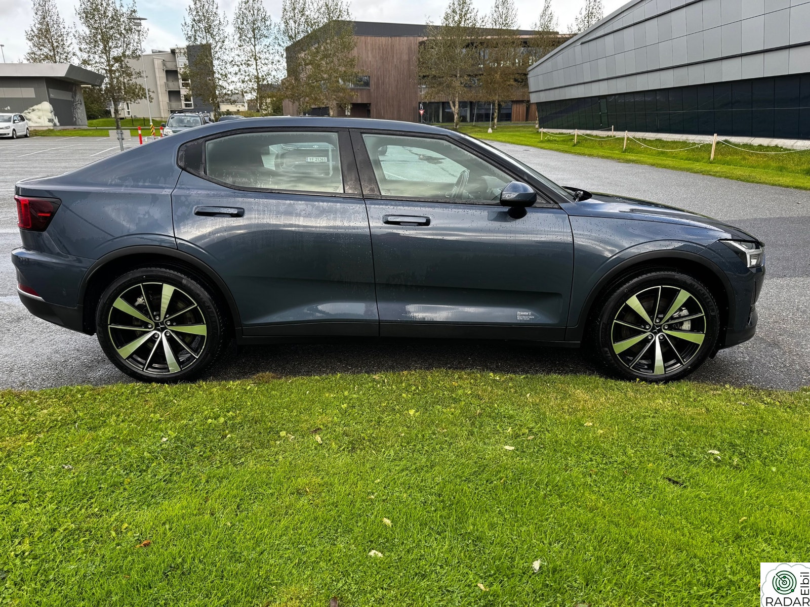 POLESTAR 2 Long Range Dual Motor Plus