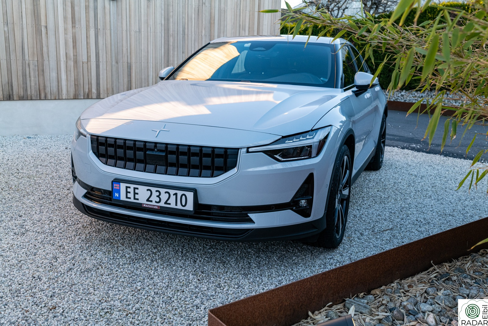 POLESTAR 2 Long Range Dual Motor
