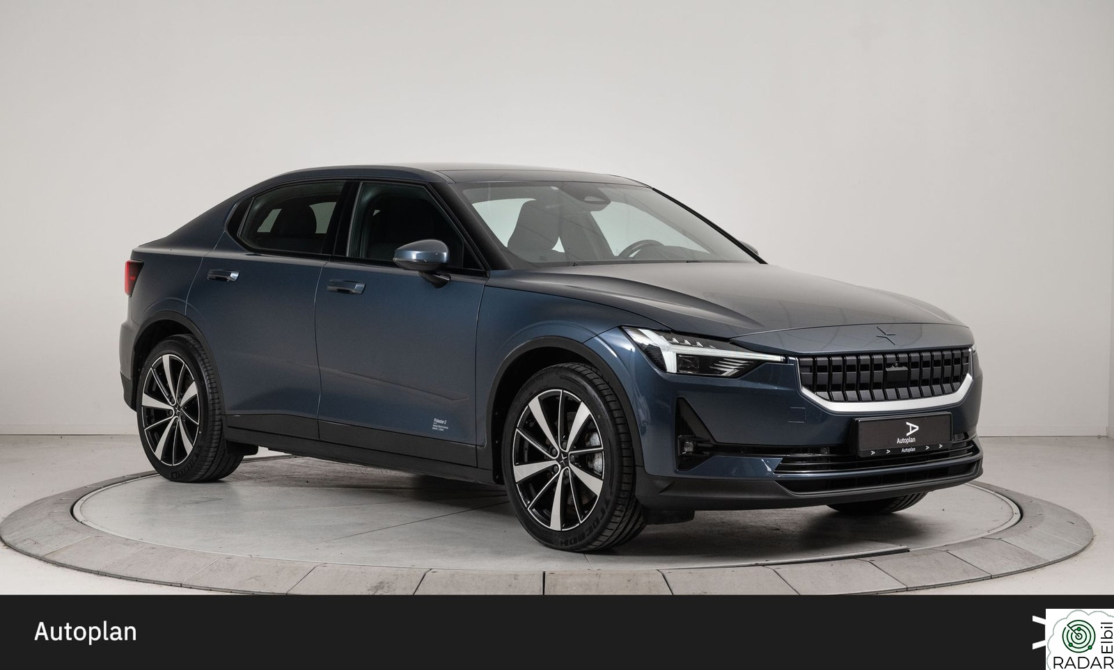 POLESTAR 2 Standard Range Single Motor ACC Kamera Harman Kardon