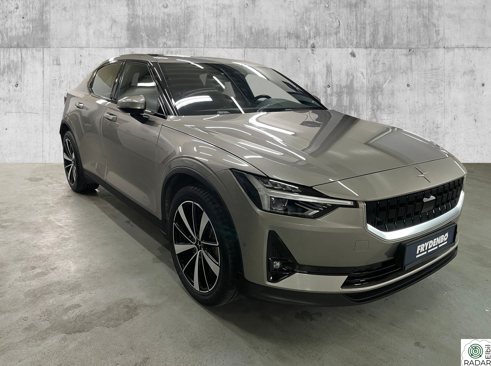 POLESTAR 2 LRSM 78kWh Plus Pilot PIXEL|PANO|PILOT.ASSIST|H&K