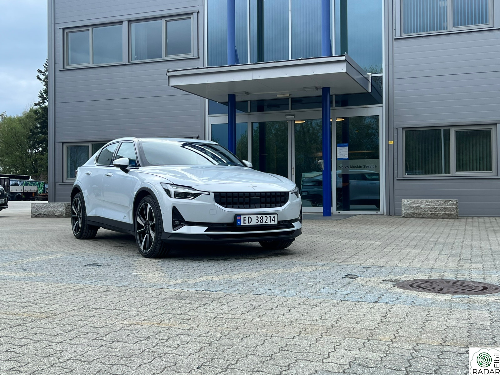 POLESTAR 2 LRSM Plus Pilot PANO|H&K|20"|PIXEL|PILOT.ASSIST++