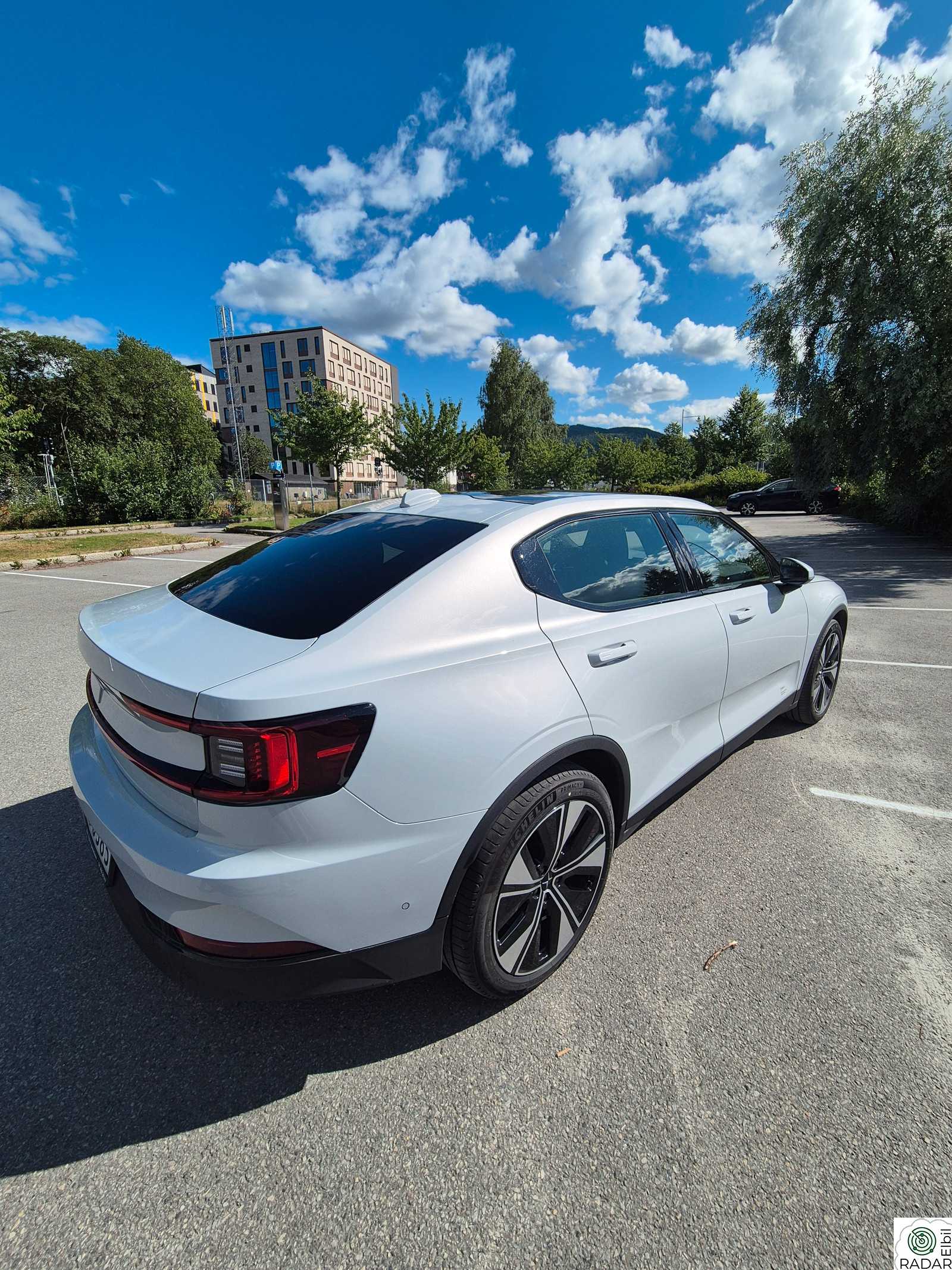 POLESTAR 2 Som ny Long Range Dual Motor Plus Pilot lite, krok
