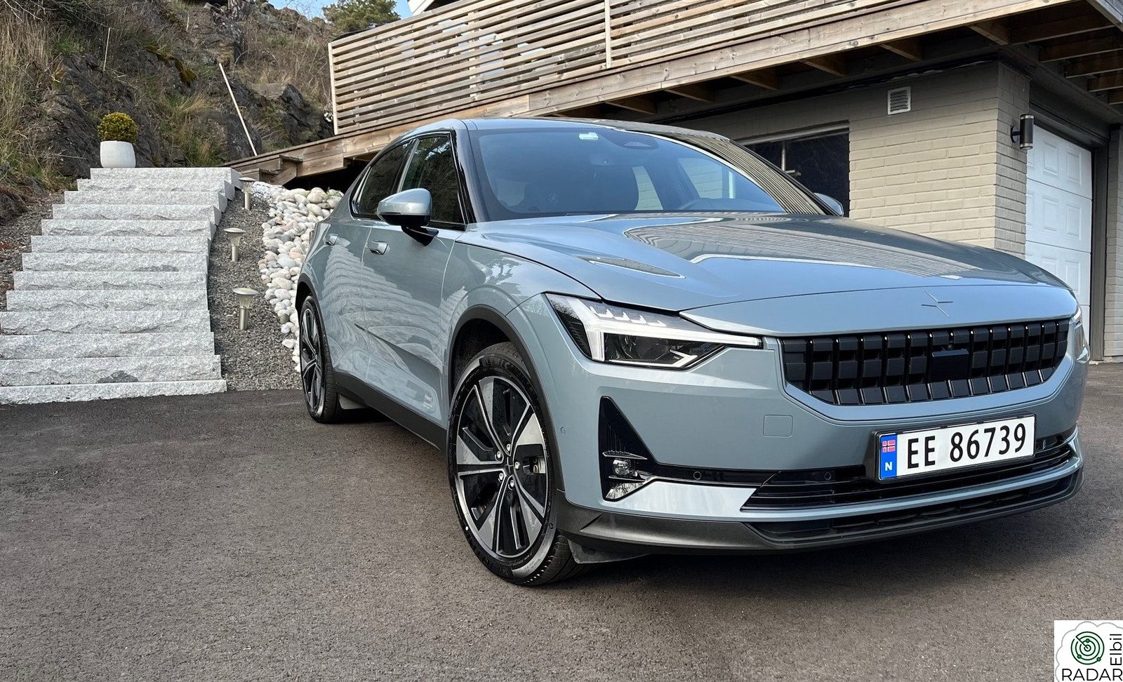 POLESTAR 2 Long Range Dual Motor Plus / Pilot Lite