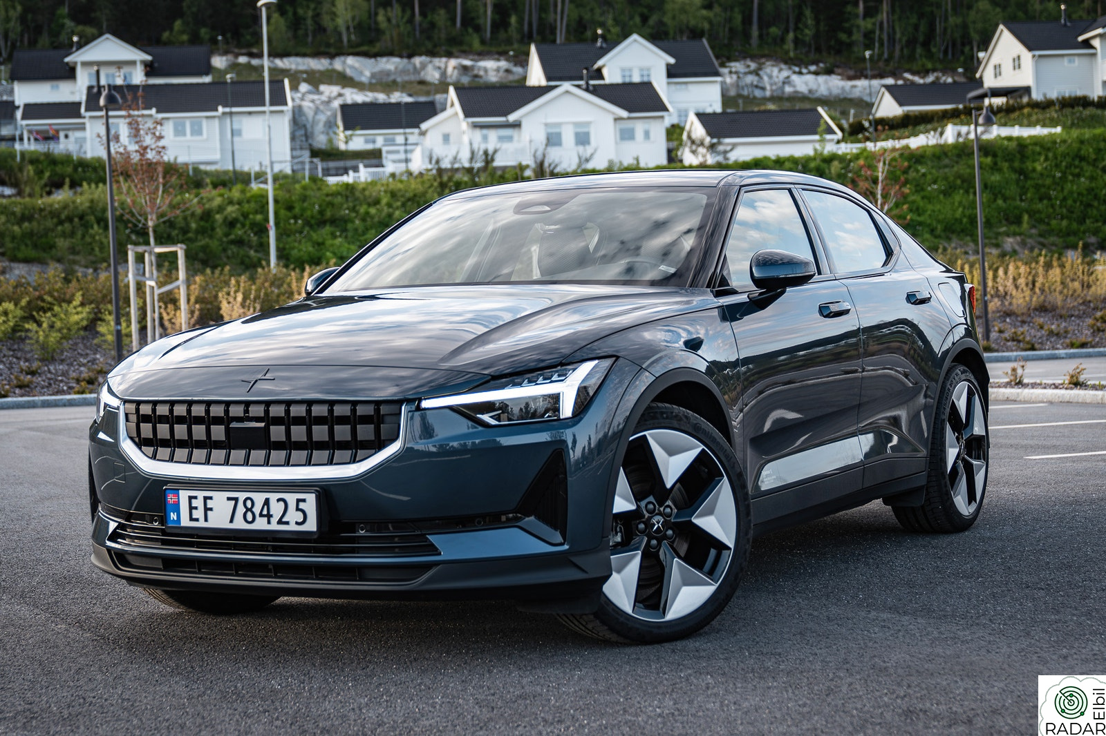 POLESTAR 2 SRSM - FWD - Midnight blue - 20" S&V