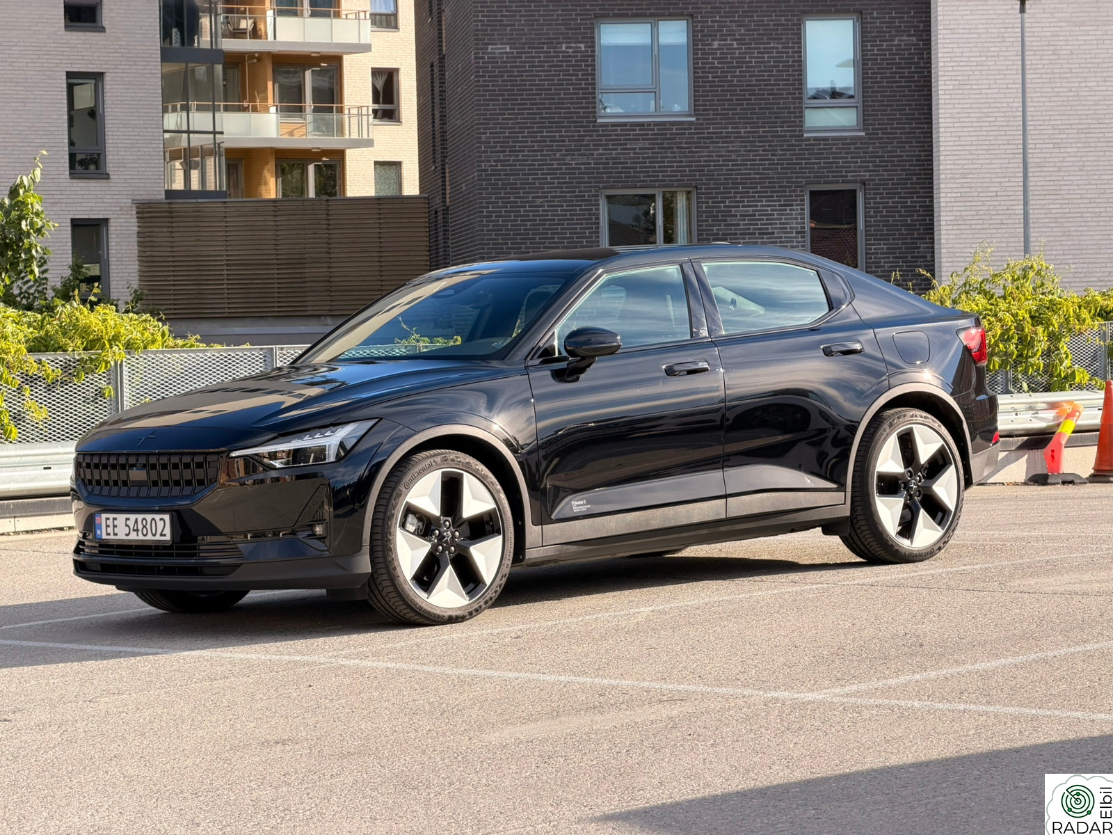 POLESTAR 2 Standard Range Single Motor Plus