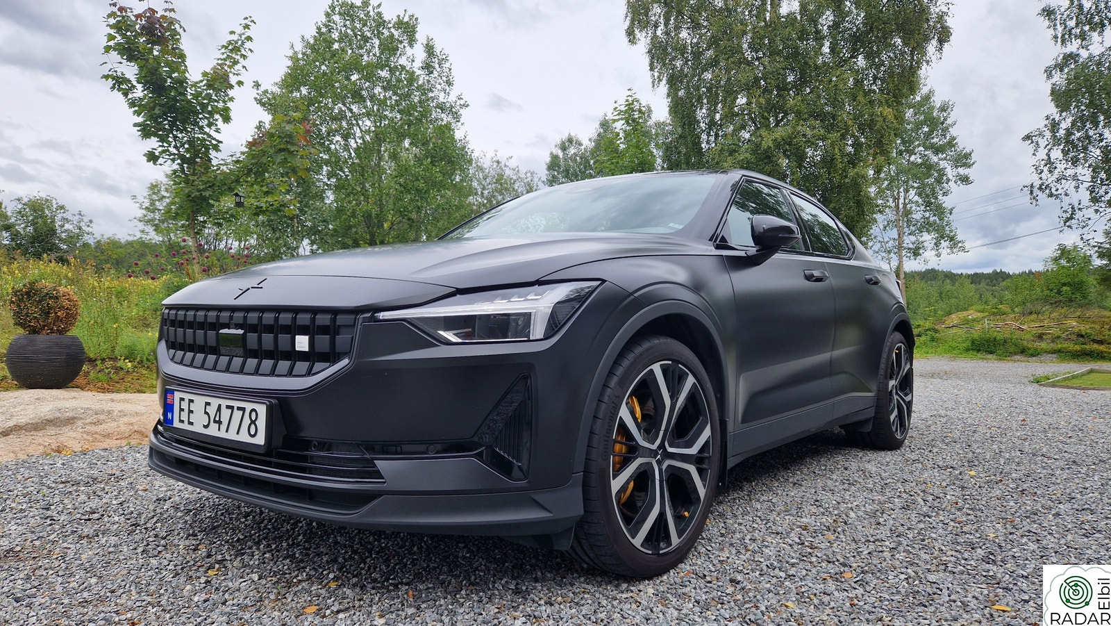 POLESTAR 2 Long Range Dual Motor Performance