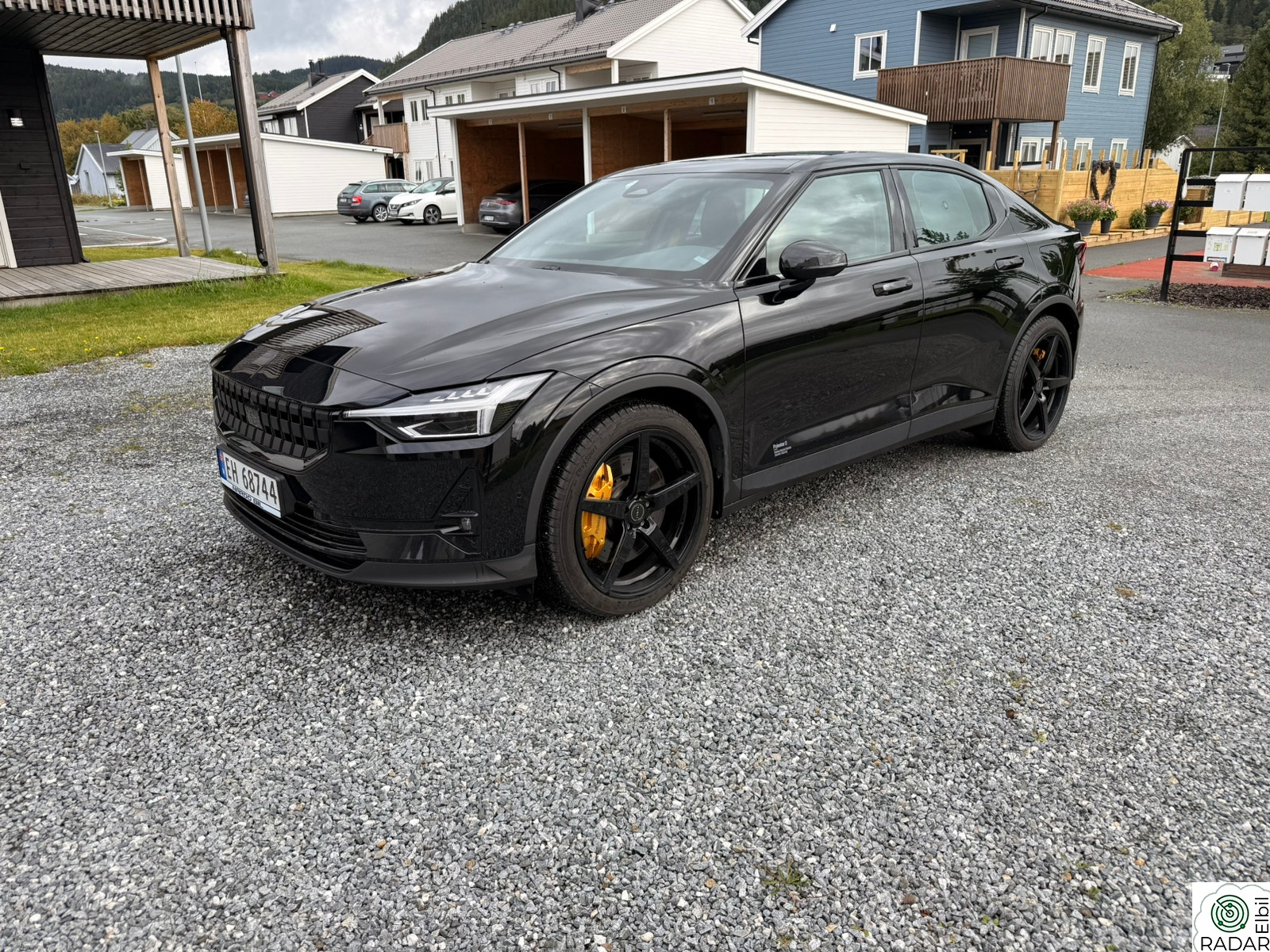 POLESTAR 2 Long Range Dual Motor Performance (K)