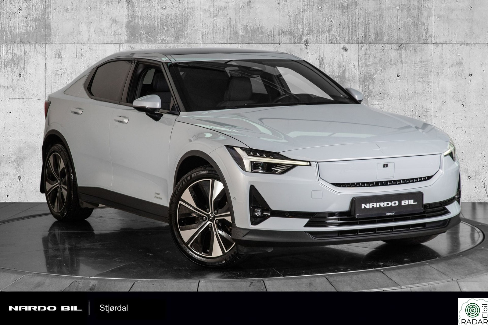 POLESTAR 2 Long Range Dual Motor/AWD Plus&Pilot