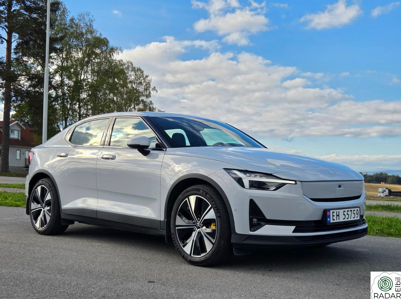 POLESTAR 2 Long Range Dual Motor Pilot Plus