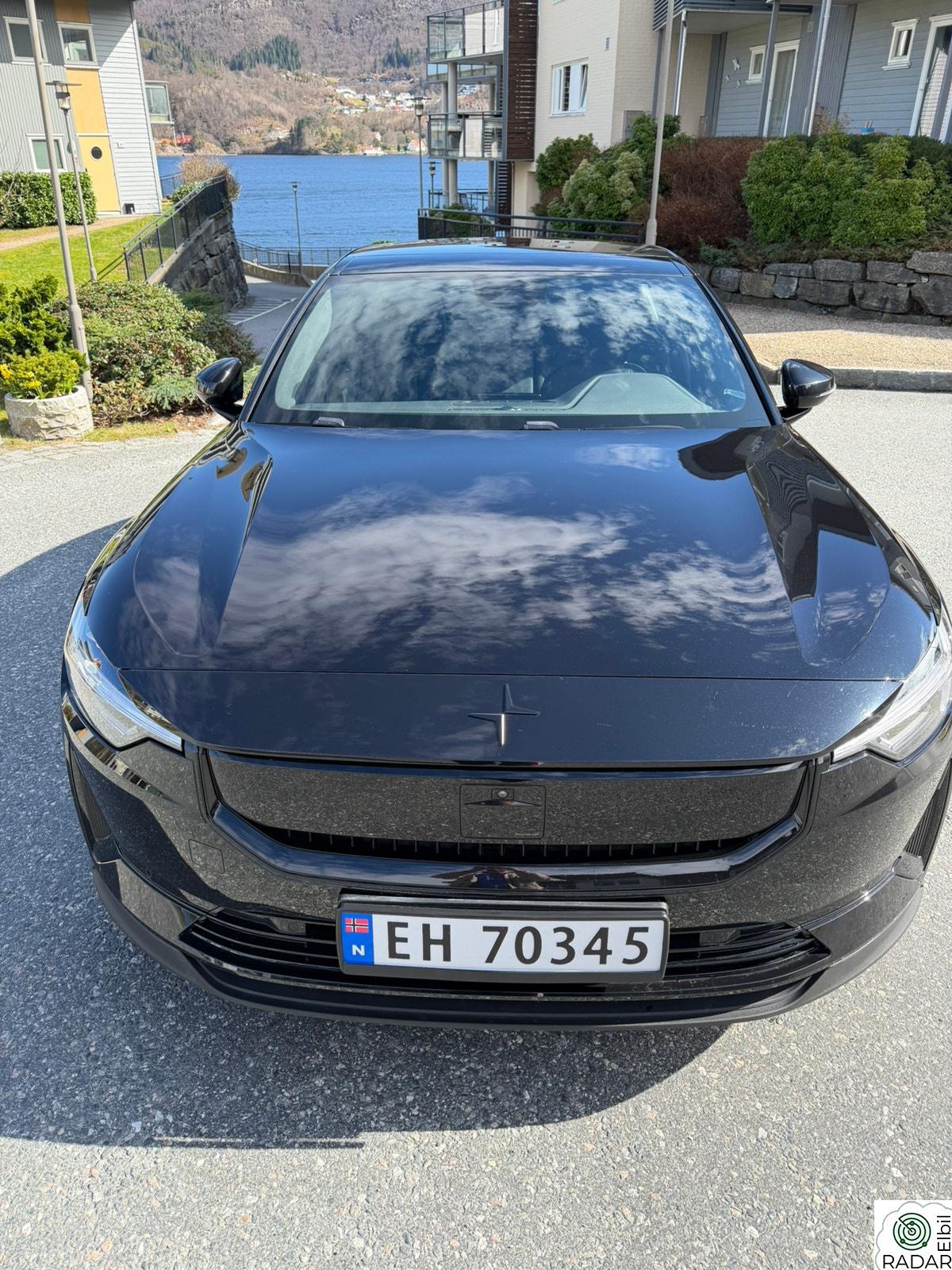 POLESTAR 2 Long Range Dual Motor Plus Pack