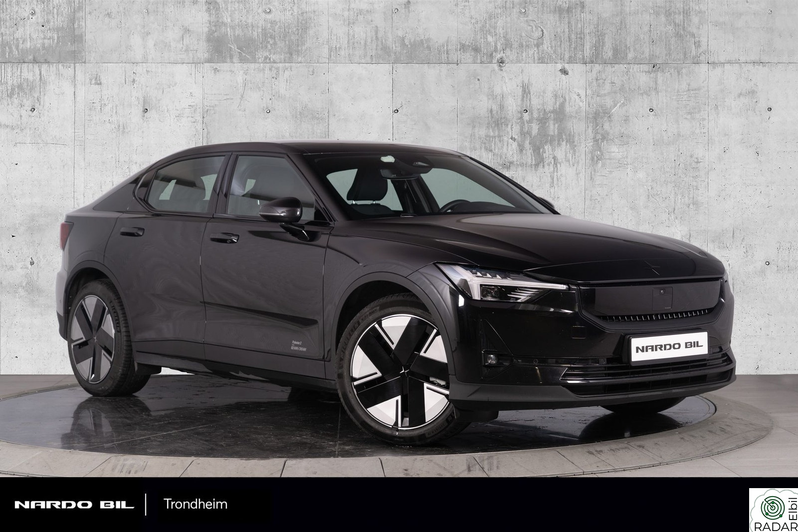 POLESTAR 2 421 hk Plus Pilot. Pixel/Soltak/360 kam/Google maps