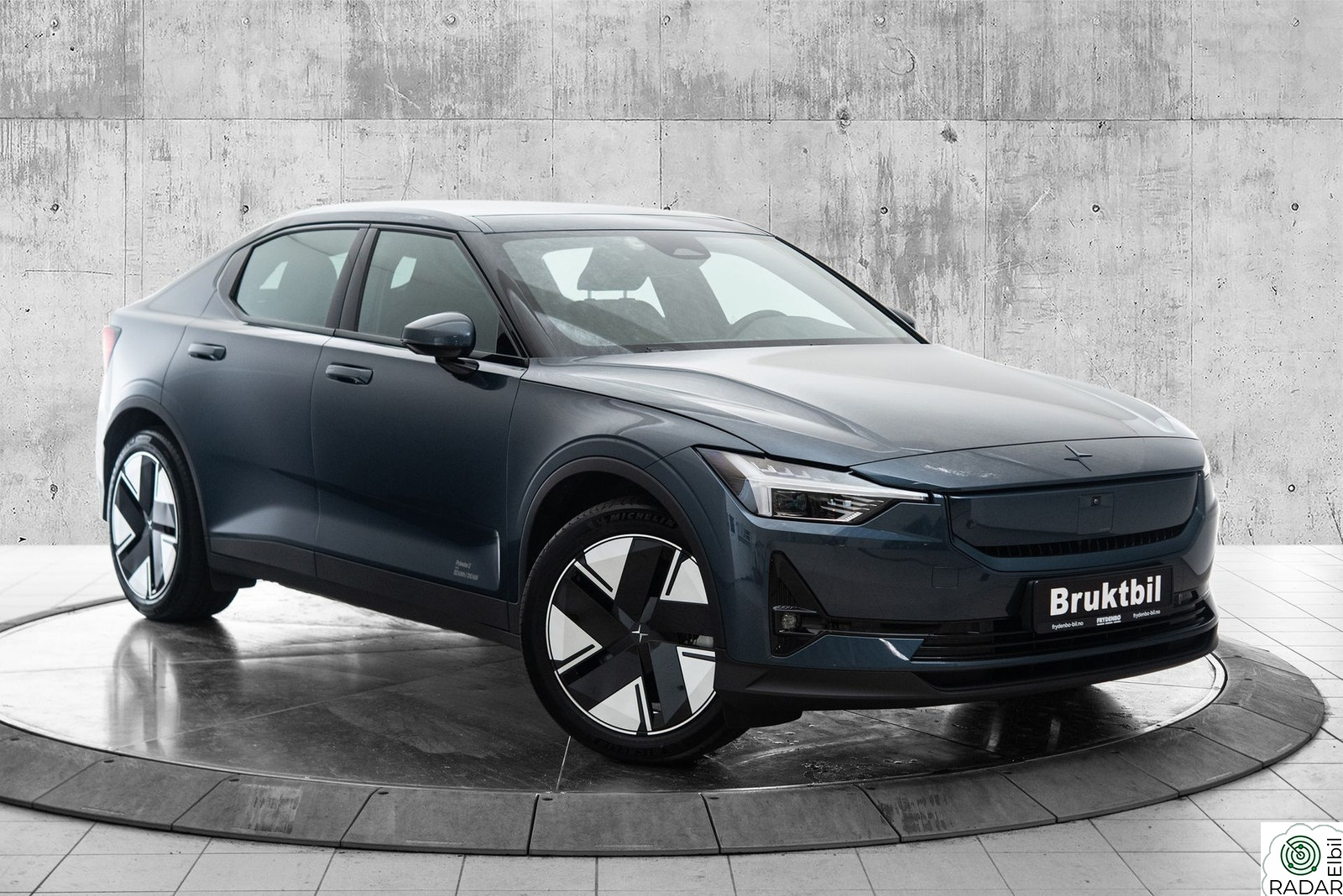 POLESTAR 2 LRDM Plus Pilot Klima PIXEL|PANO|PILOT.ASS|TONEDE