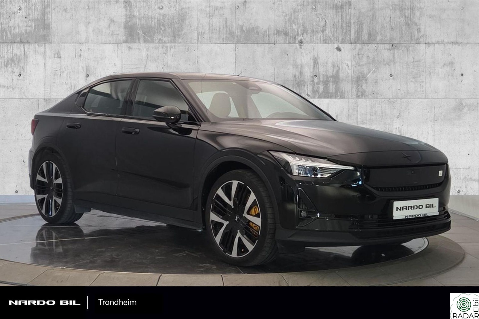 POLESTAR 2 476 hk Plus Pilot Perfomance. Pixel/Krok/20"/HK/360