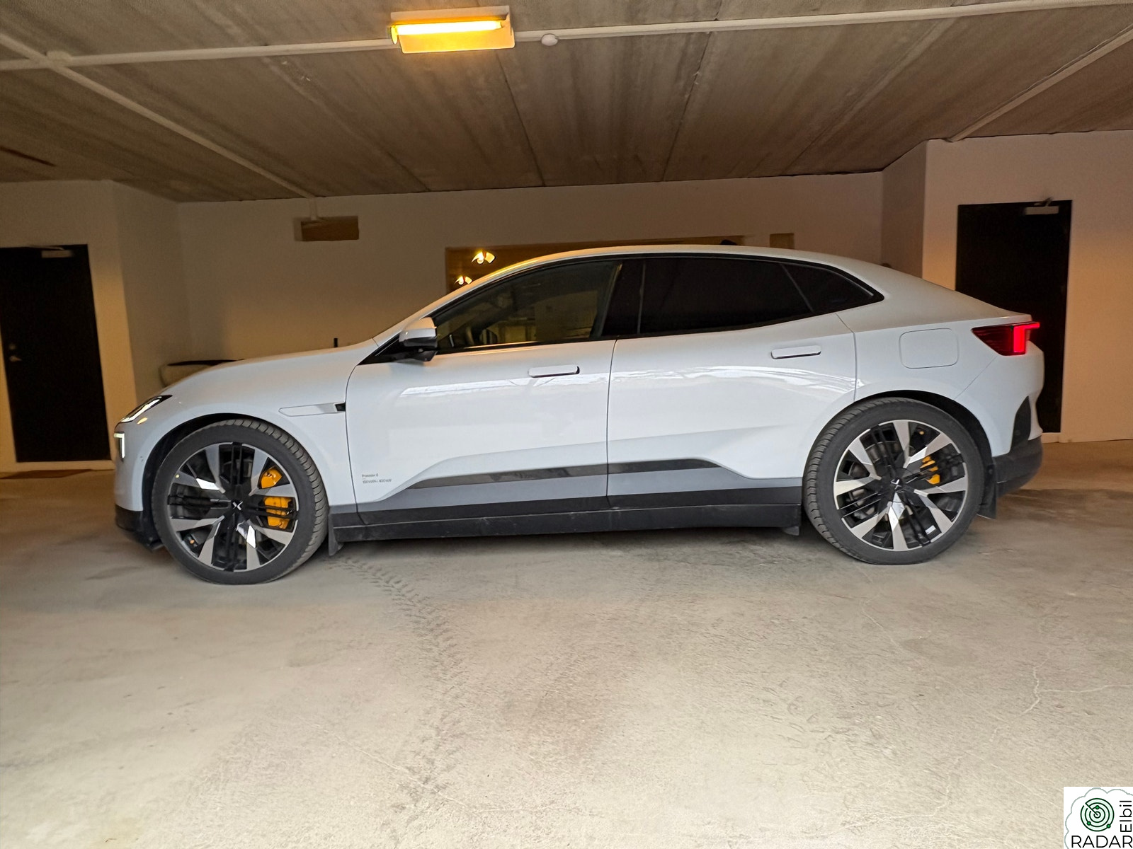 POLESTAR 4 LR Dual motor Performance Prime, Plus og Pilot