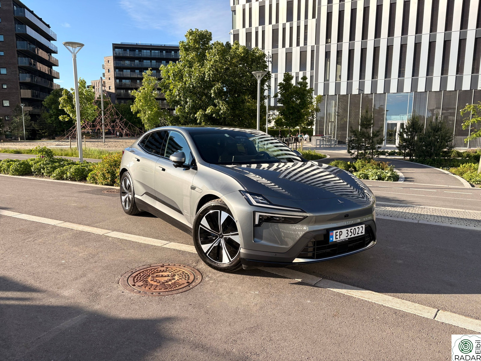 POLESTAR 4 Polestar 4 – 2026-modell