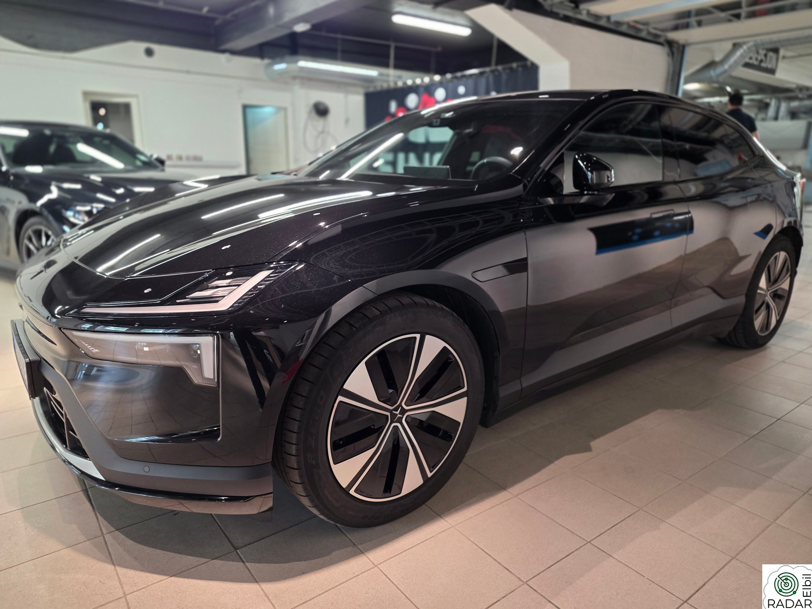 POLESTAR 4 Long range Dual motor | Pilot Plus Pack