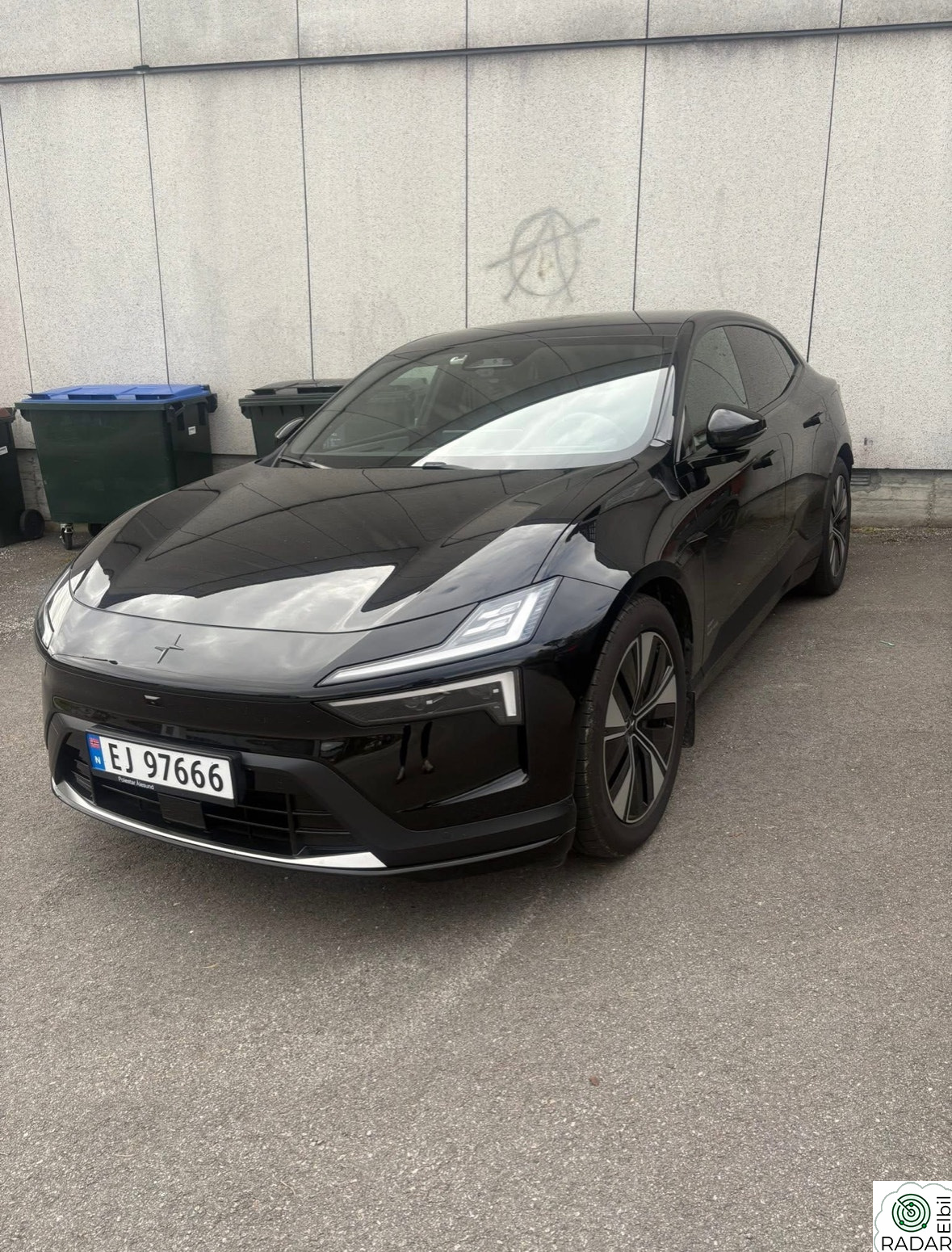 POLESTAR 4 LR Dual motor Plus Pilot Pack (K)