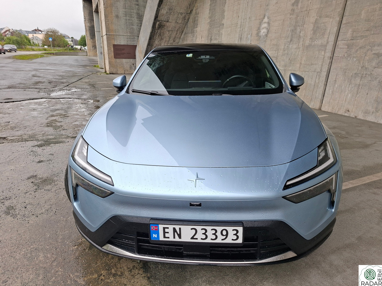 POLESTAR 4 LR Dual motor Plus Pilot Pack (K)