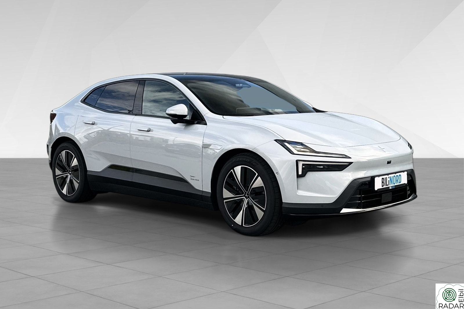 POLESTAR 4 Polestar 4 Long Range Dual Motor