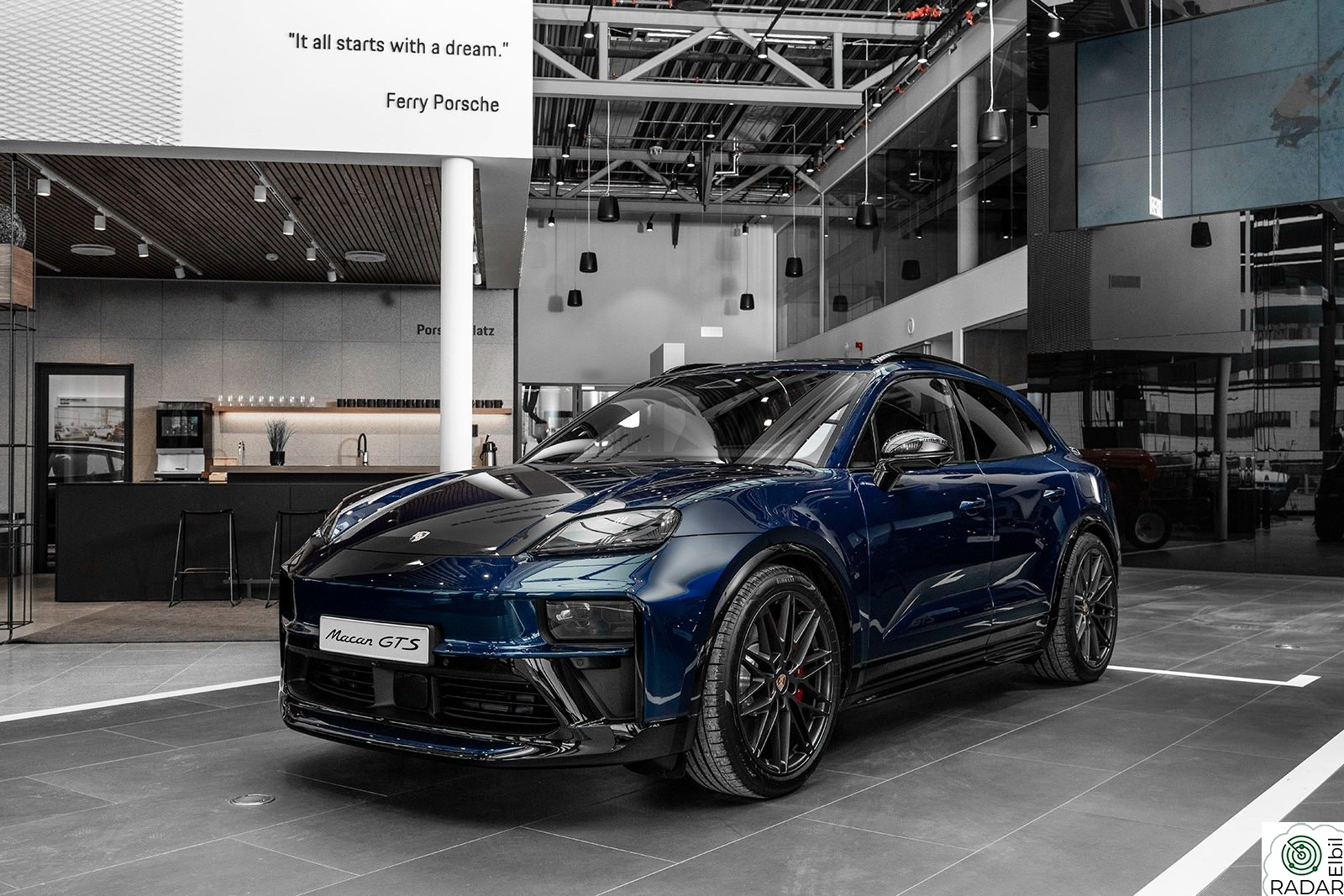 PORSCHE Macan GTS Macan GTS /SportDesign Package / Head-Up Display ++