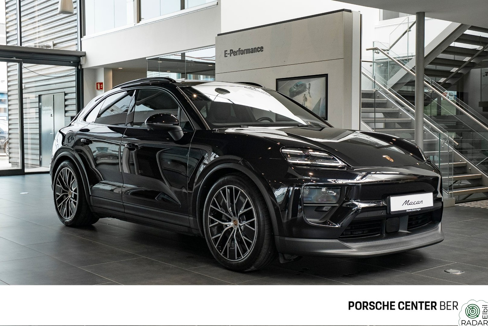 PORSCHE Macan 4 4/Rear-Axle St/18-veis/360-cam/H-feste/Keyless