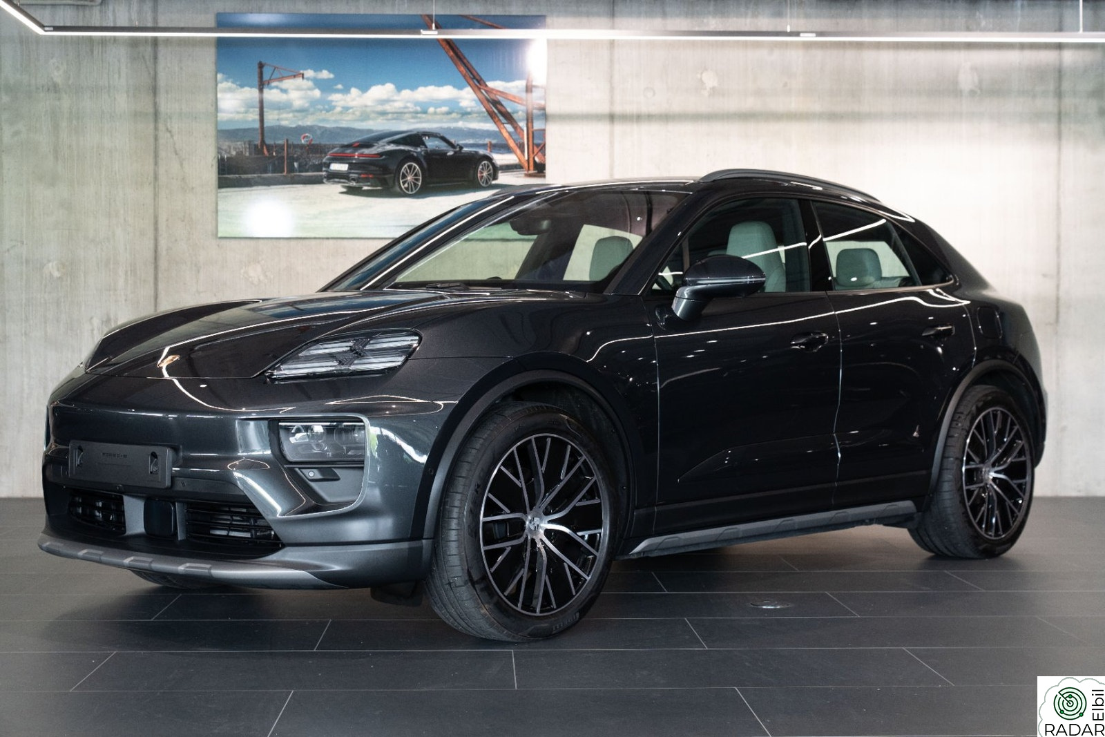 PORSCHE Macan 4 Rear-ax, Offroad des, Bose, Matrix, Krok, 18-v, 360+++