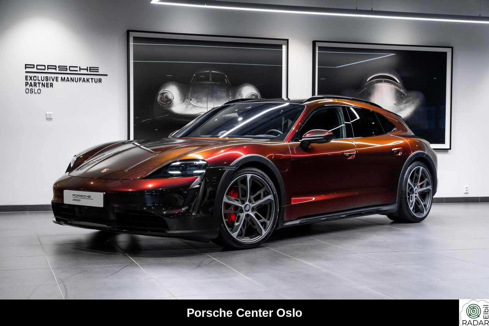 PORSCHE Taycan 4S Cross Turismo 4S|Matrix|BOSE|18-veis|Chrono|21"
