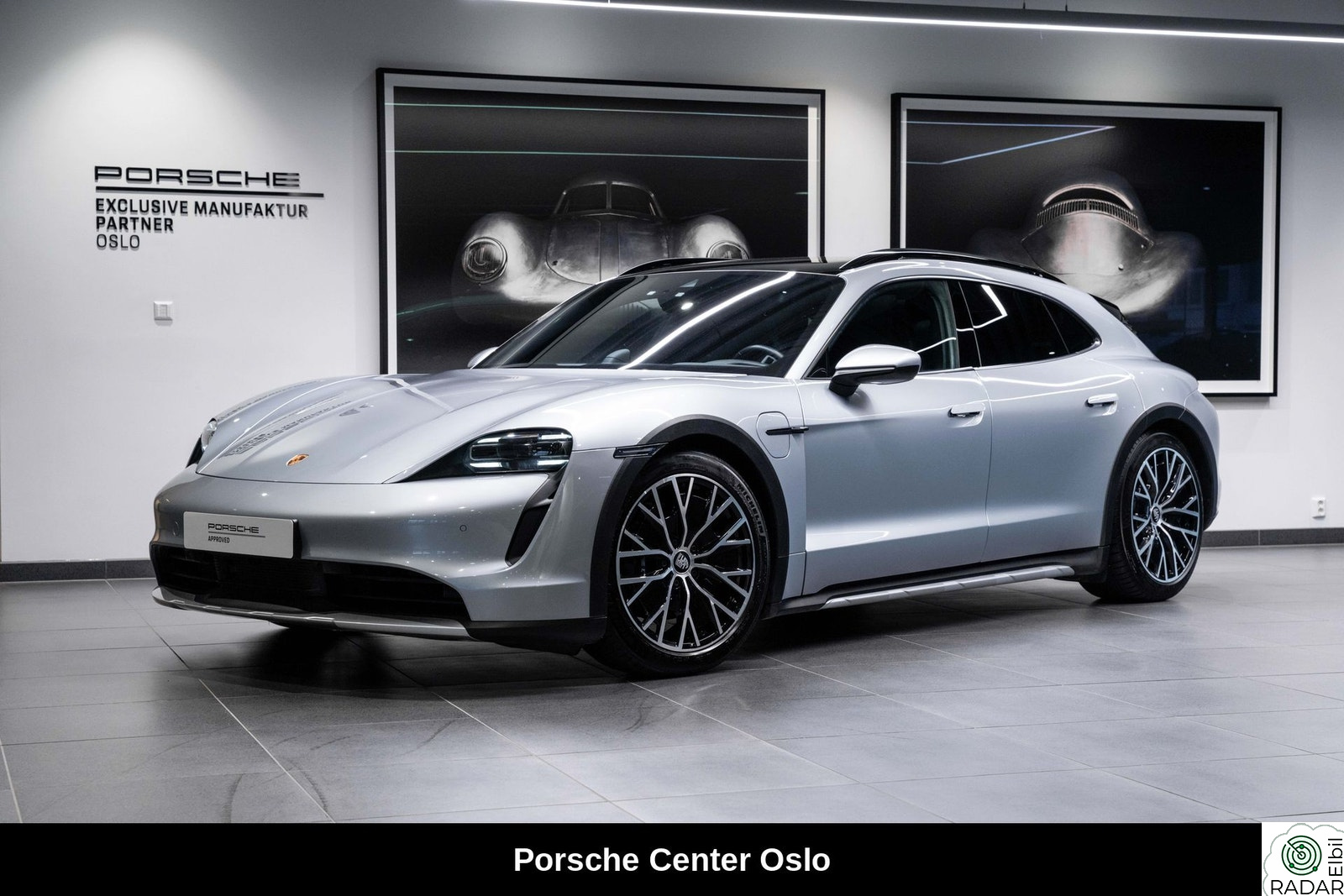 PORSCHE Taycan 4 Cross Turismo|Chrono|18-veis|Adaptiv Cruise