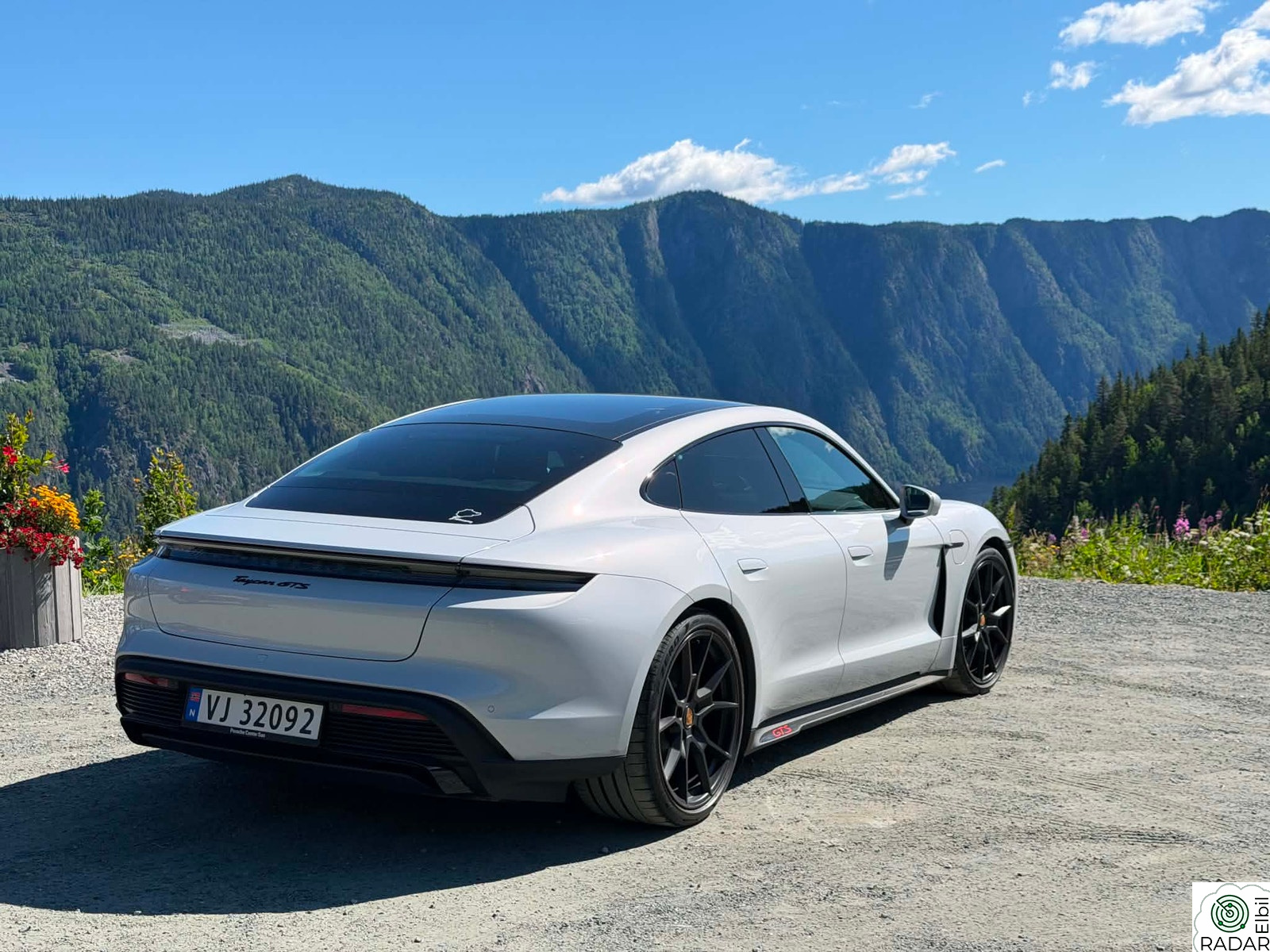 PORSCHE Taycan GTS GTS