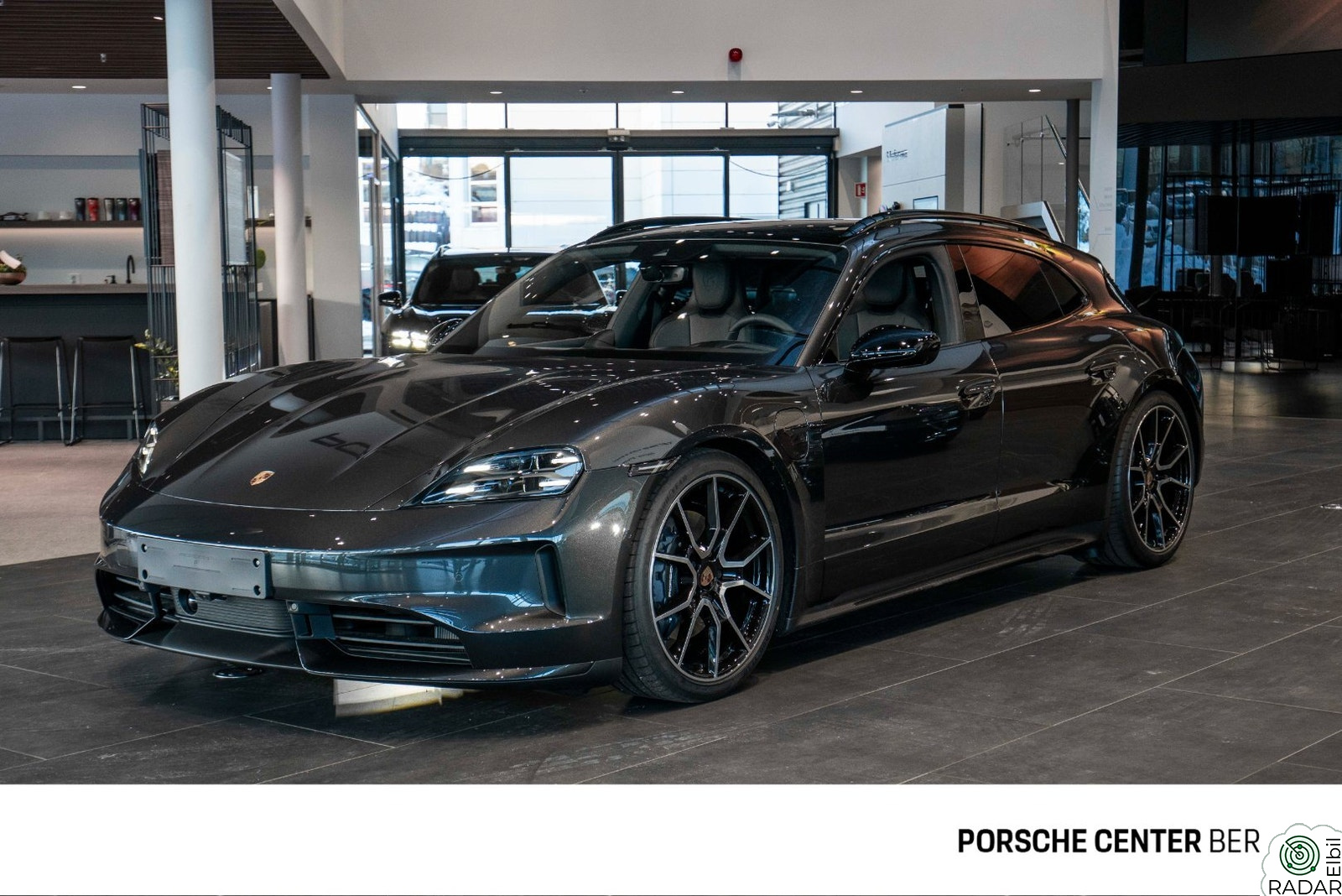 PORSCHE Taycan Sport Turismo/Black Edition/18-way/soft close